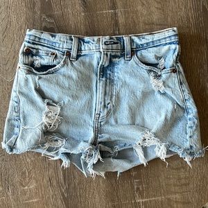 Abercrombie & Fitch Mom Short High Rise Curve Love